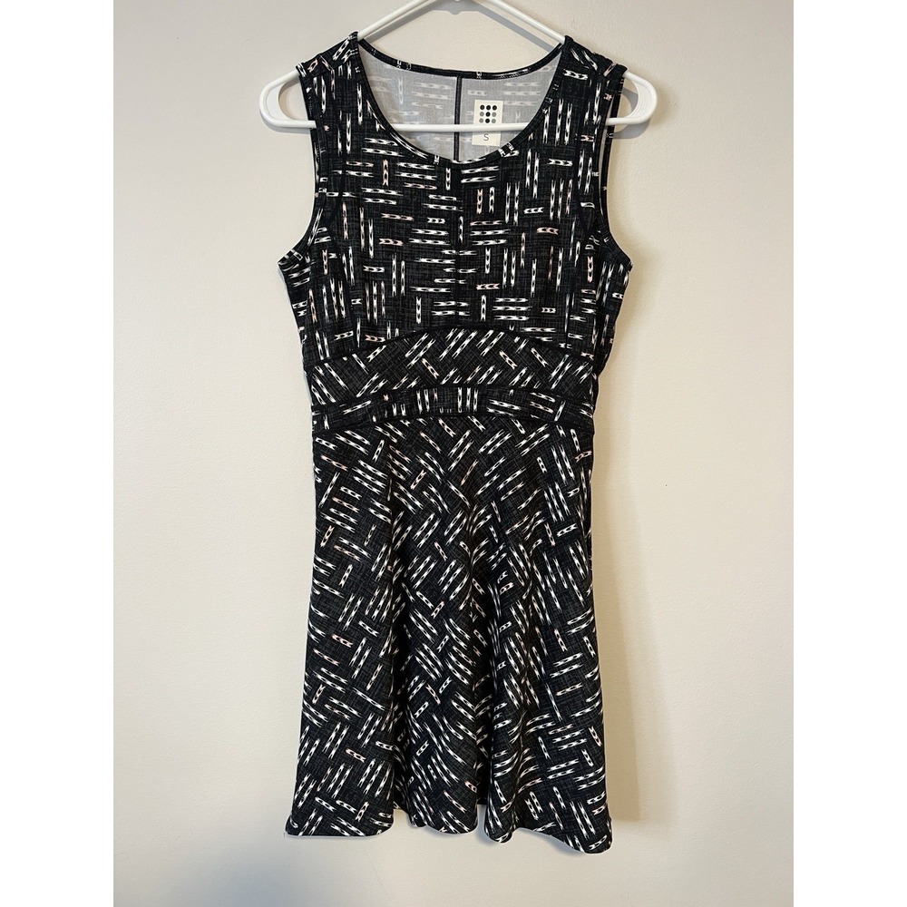Title Nine 9 Buttah Stretch Tank Fit Dress Gray Pink Black White Multi Size S